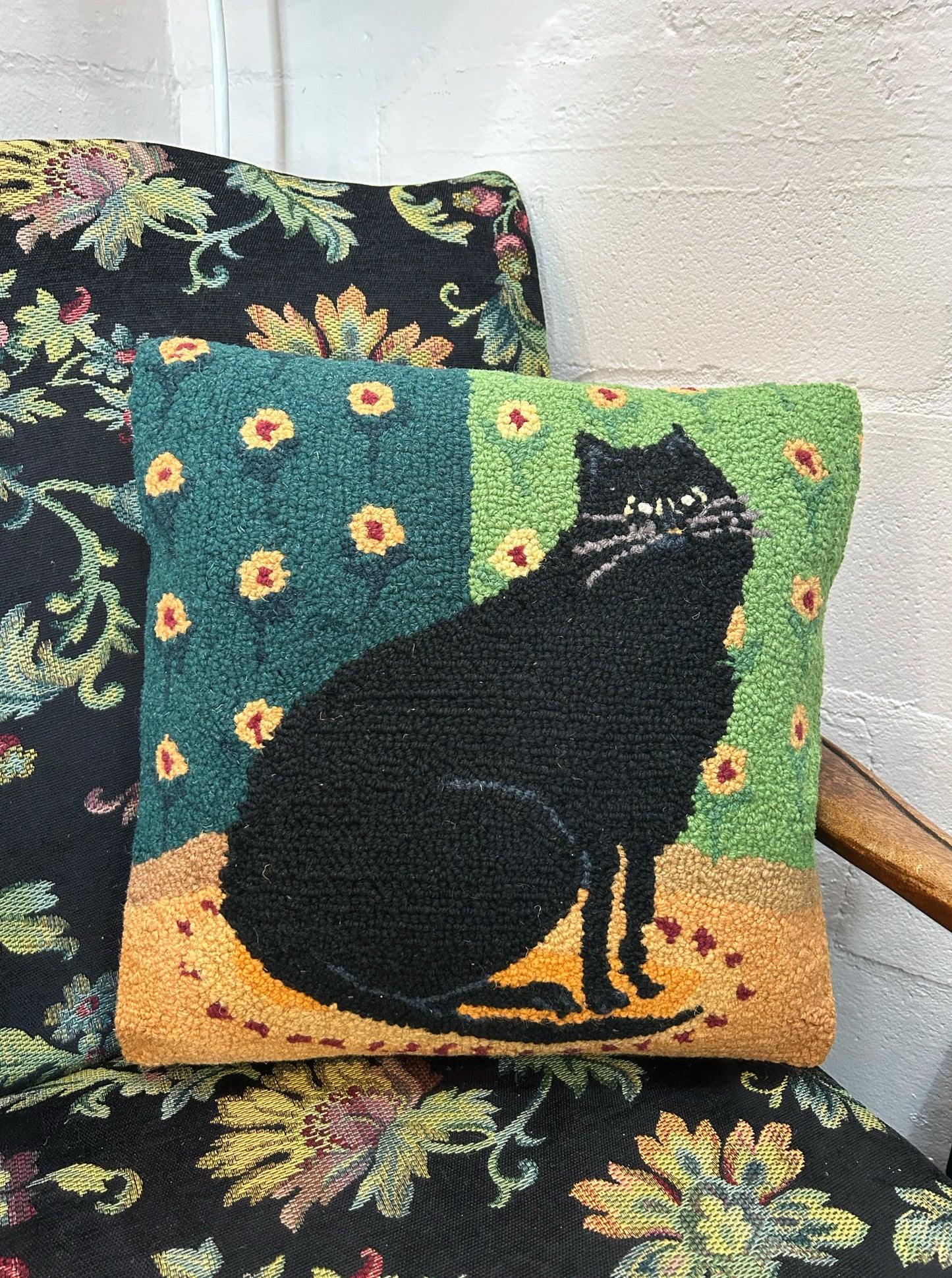 100% wool hooked accent pillow with cat